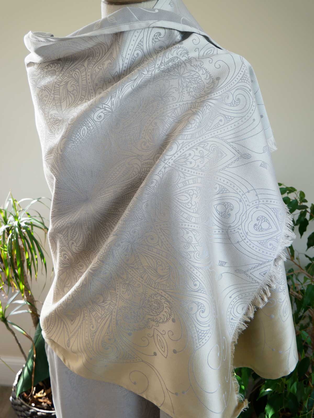 Lilika Diana Scarf