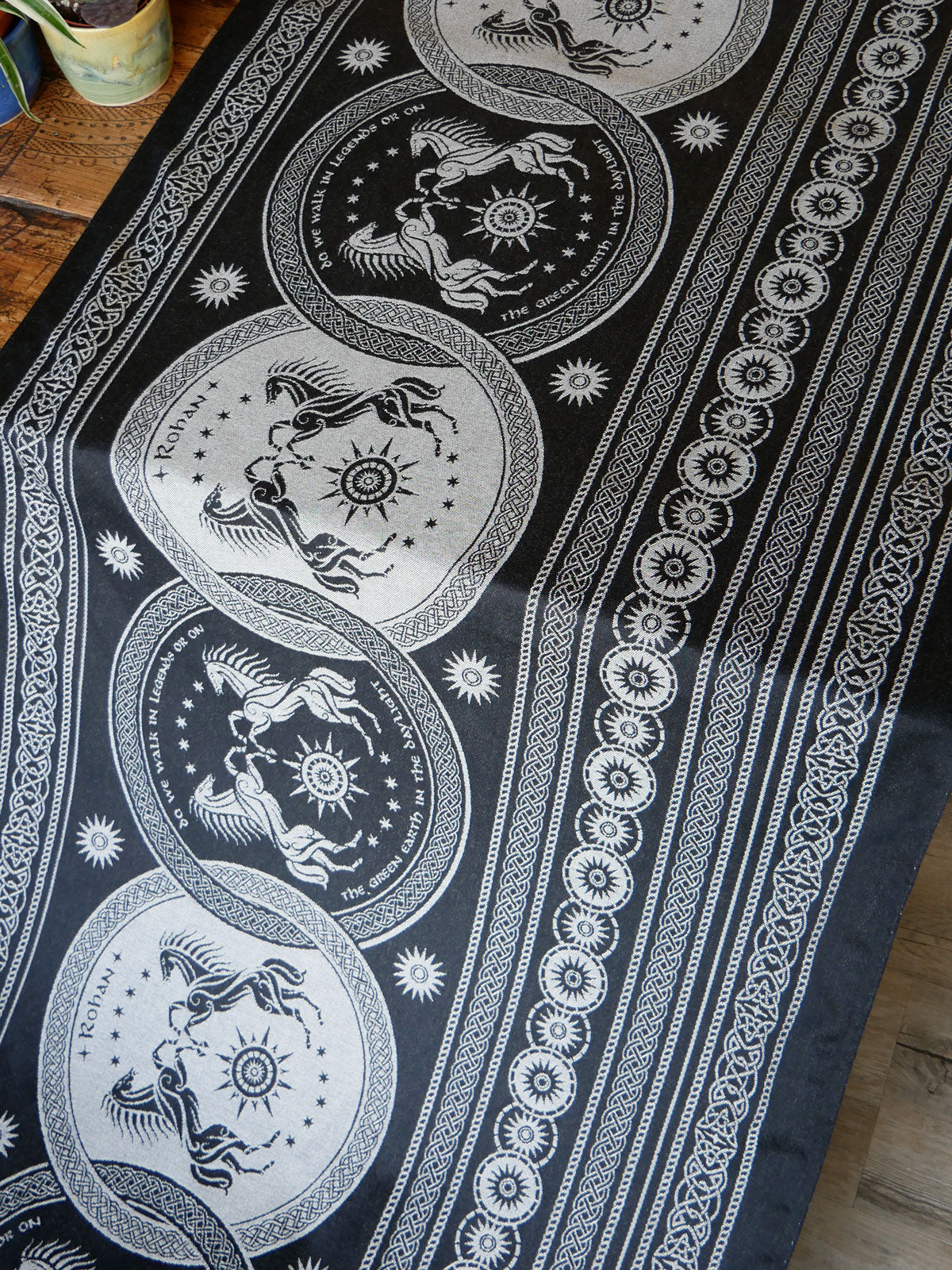 Rohan Ithildin Fabric Pieces