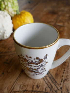 Briarwood Mistle Thrush Becher Vorbestellung