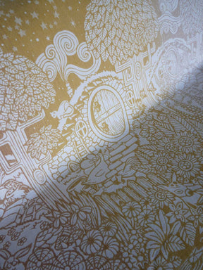 Hobbiton Baggins’ Gold Merino Throw
