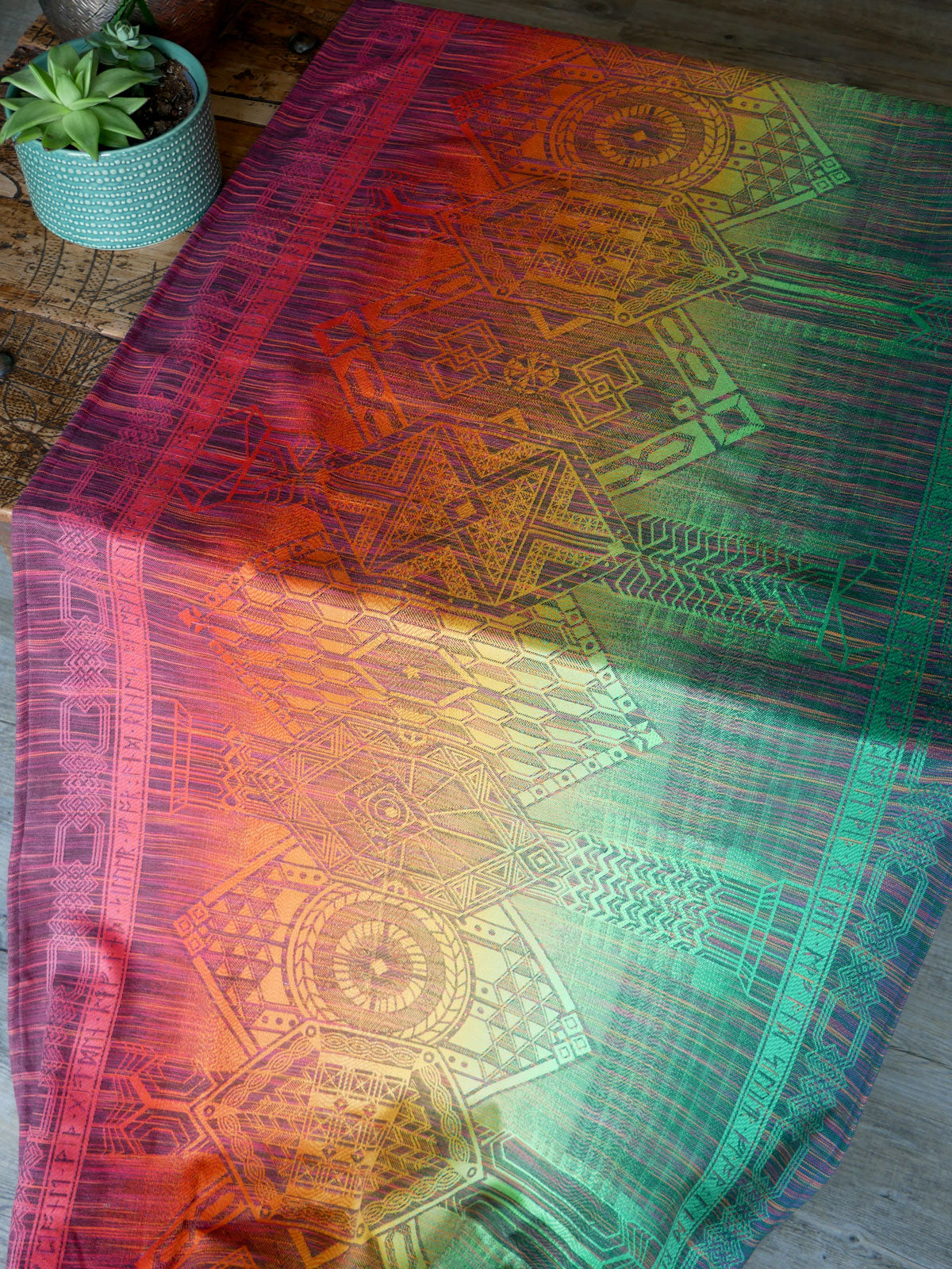 Khazad-dûm Trilogy Shawl