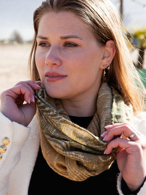 Paven Ezra Cowl