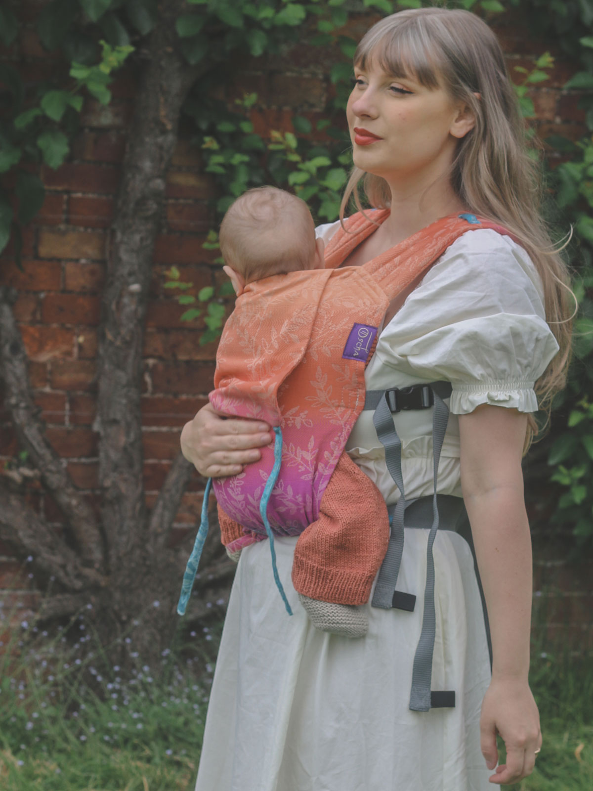 Willow Esprit with Ice Cotton Bairn Baby Carrier